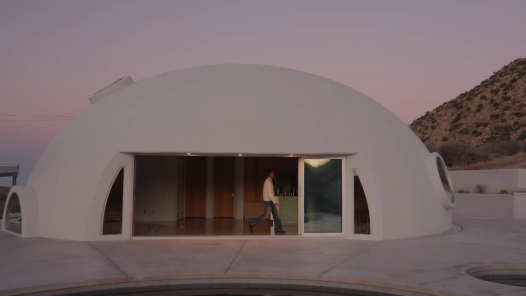 parallaxi-magazine-to-free-press-της-θεσσαλονίκης-1409126