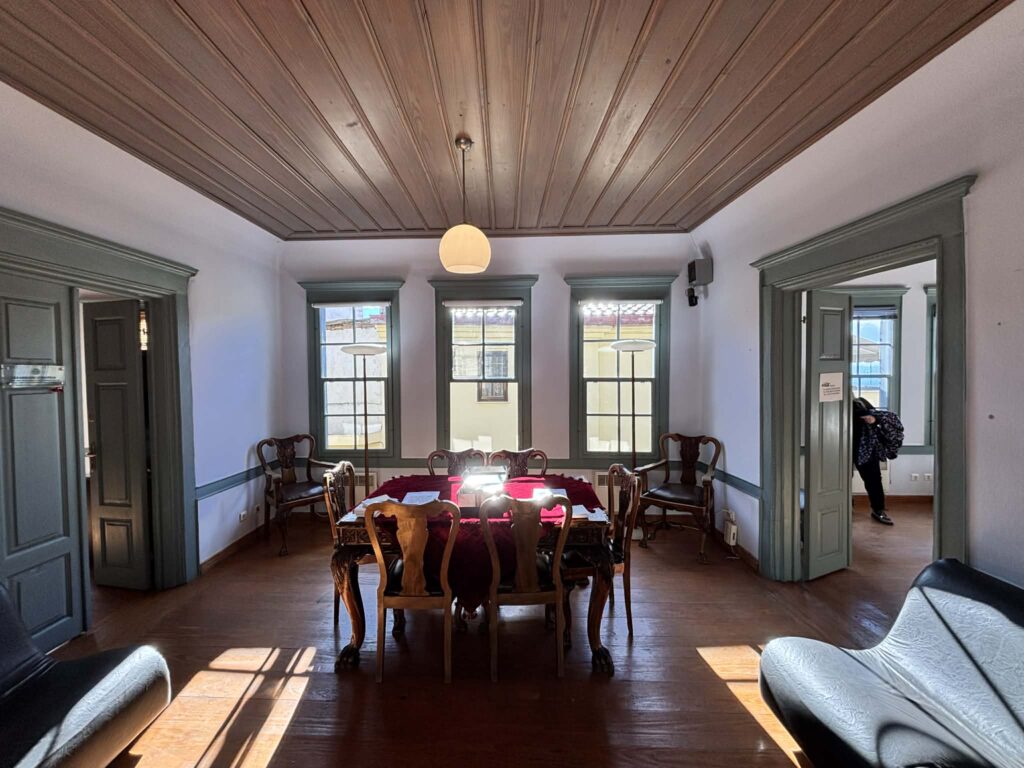 στην-άνω-πόλη-υπάρχει-ένα-διατηρητέο-δ-1407193