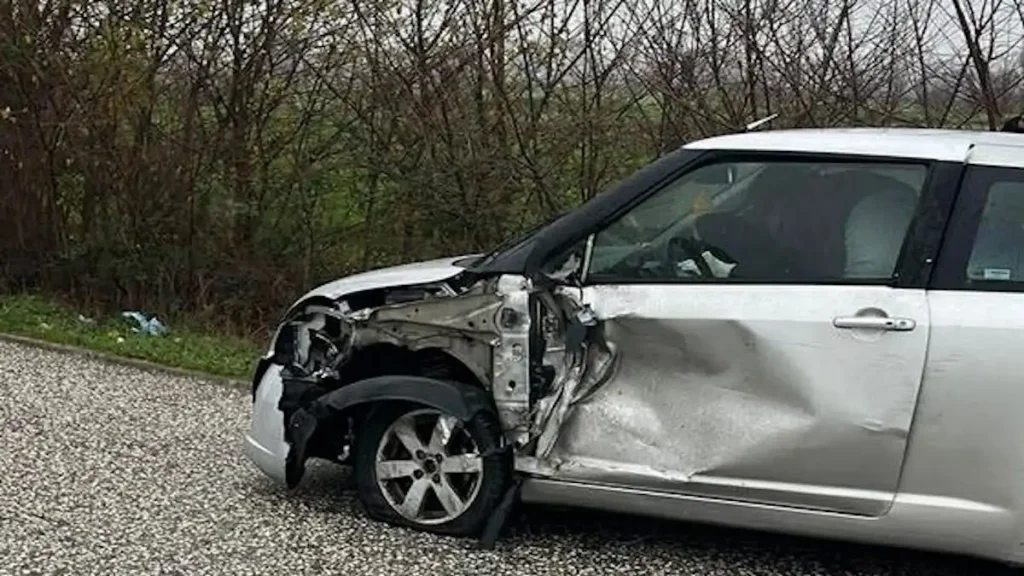 κτελ-με-δεκάδες-επιβάτες-συγκρούστηκ-1417373