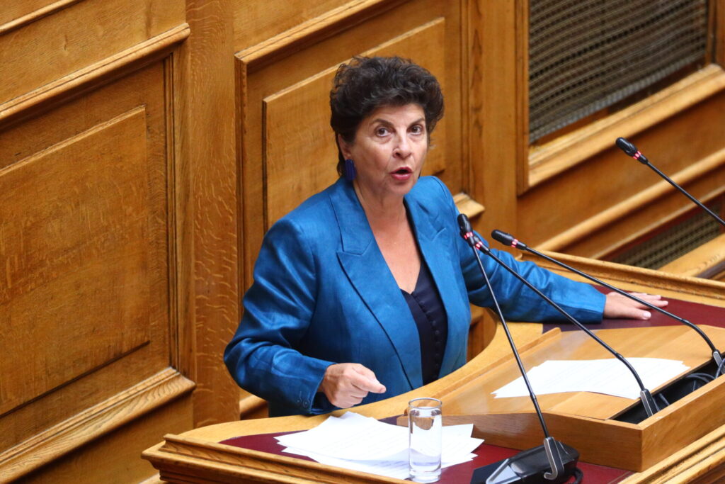 κυριακή-μάλαμα-αποχώρησε-η-βουλευτής-1415707