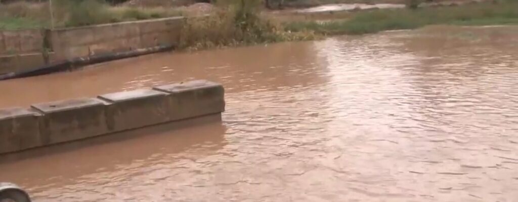 κακοκαιρία-byron-κινδυνεύει-με-υπερχείλι-1409150