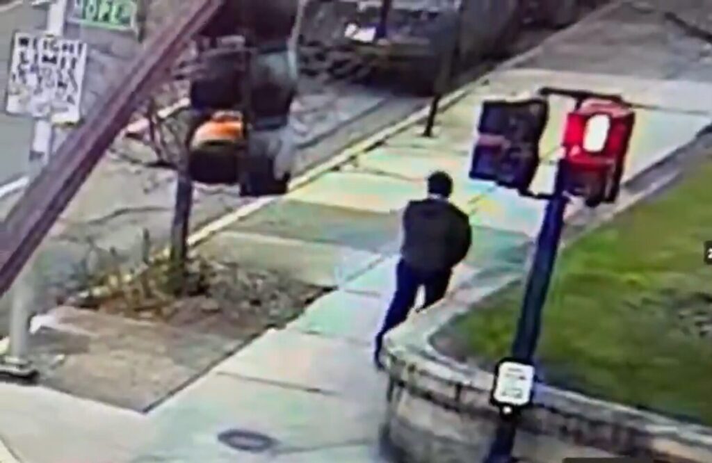 μακελειό-στις-ηπα-πυροβολισμοί-στο-πα-1412426