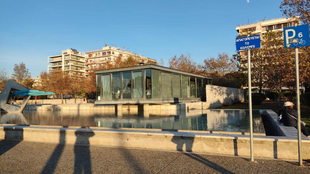 χριστουγεννιάτικη-γιορτή-με-τραγούδ-1414689