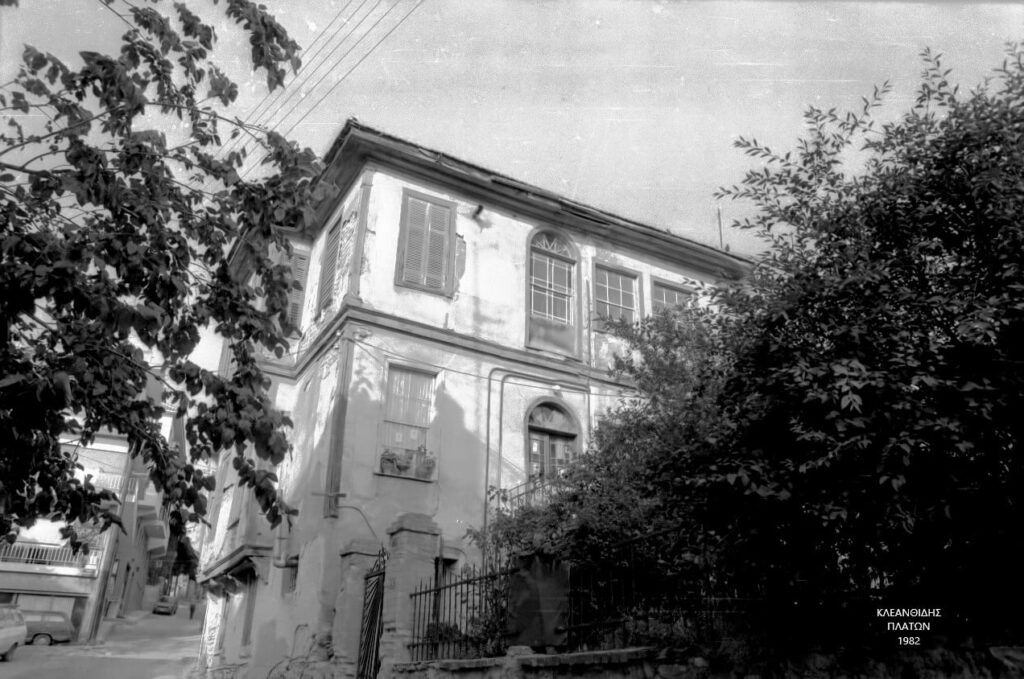 σπάνιες-εικόνες-ο-δρόμος-της-άνω-πόλης-1425767