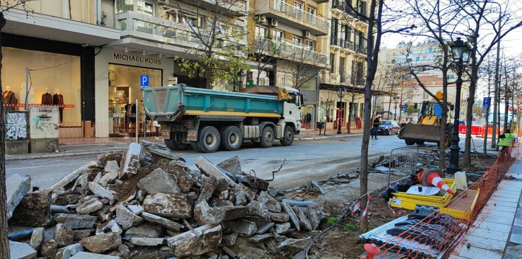 εικονες-θεσσαλονίκη-έπιασαν-δουλε-1426195