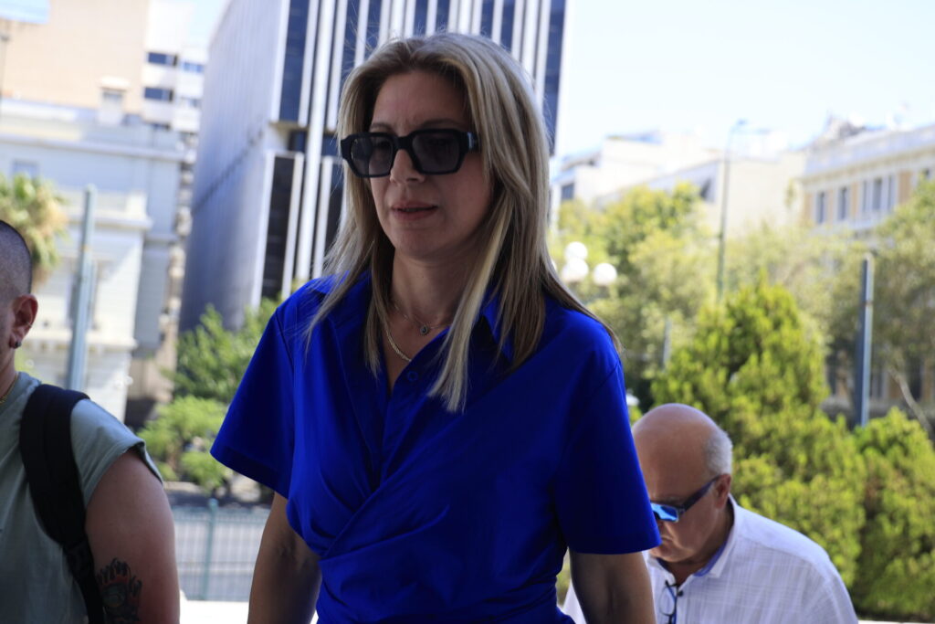 καρυστιανού-για-τις-αμβλώσεις-διαστ-1426162