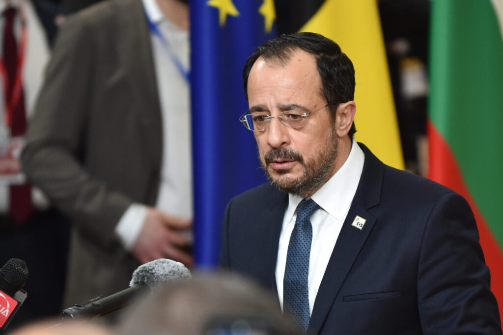 κλυδωνίζεται-η-κύπρος-από-το-βίντεο-με-1421806