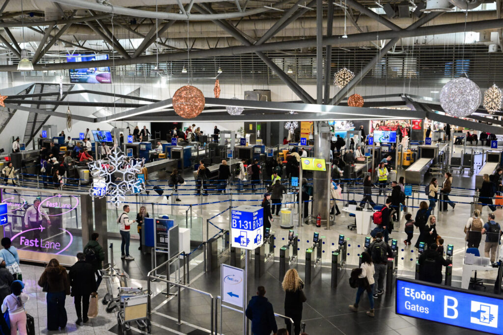 γιατί-έγινε-το-μπλακ-αουτ-στα-ελληνικά-1420036