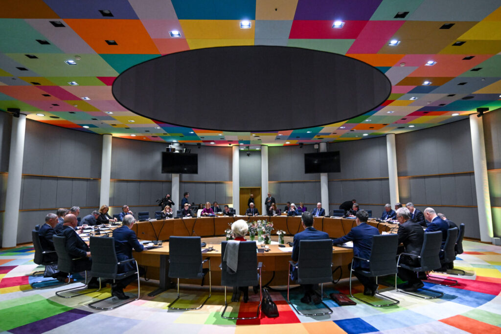 σε-επιφυλακή-η-εε-μετά-τις-κινήσεις-τρα-1427482