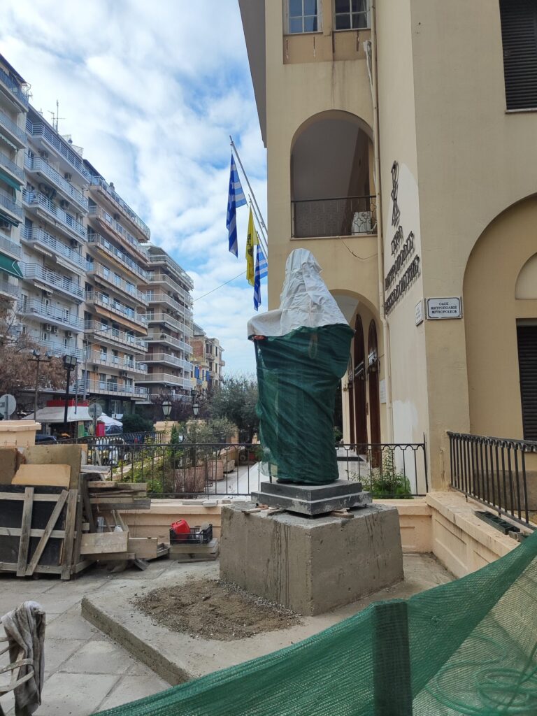 θεσσαλονίκη-ποιος-είναι-ο-επιβλητικό-1427663