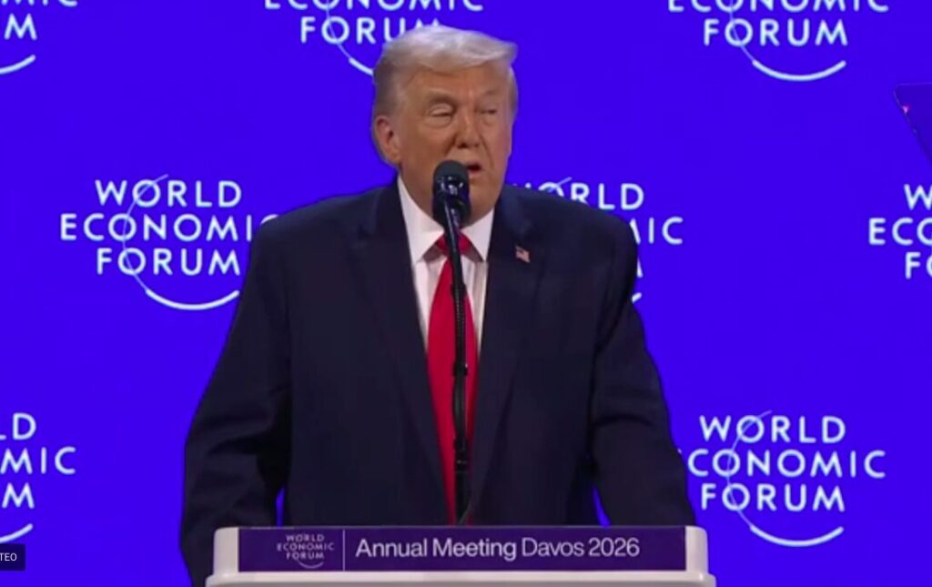 τραμπ-δεν-θα-επιτεθώ-στην-γροιλανδία-1426893