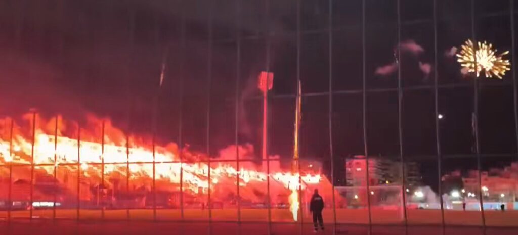 βίντεο-η-νύχτα-έγινε-μέρα-στην-καλαμαρ-1426138