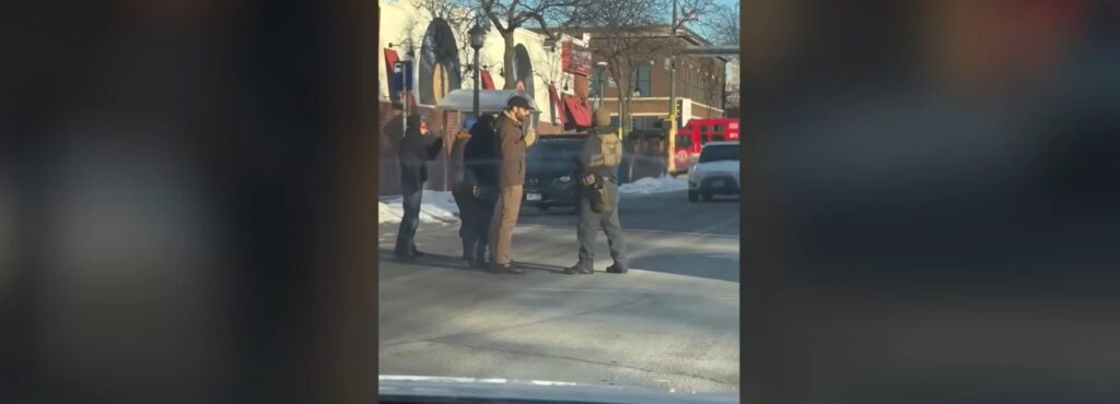 αηδιαστικά-ψέματα-οργισμένοι-οι-γο-1428391