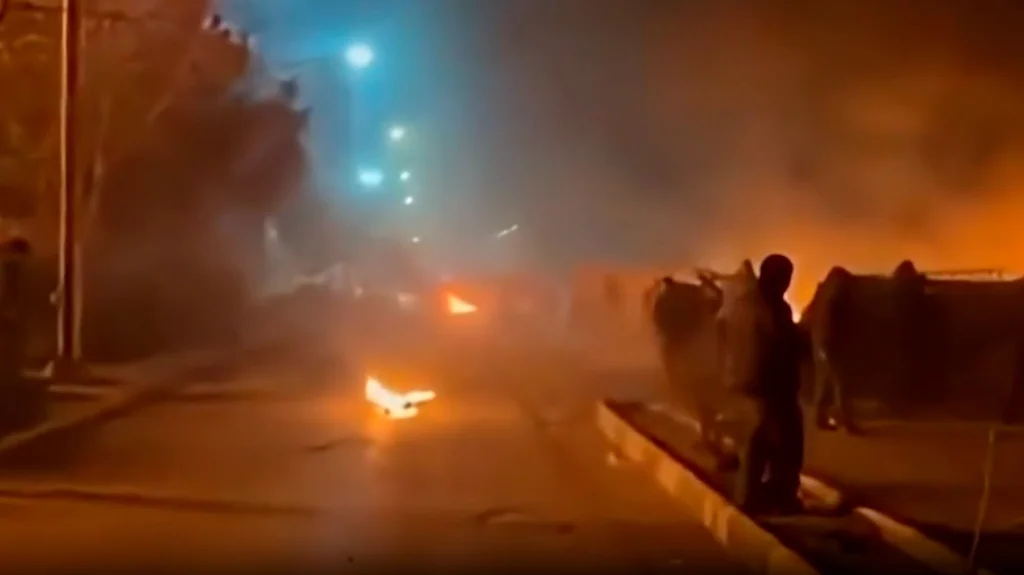 απλώς-συνέχιζαν-να-σκοτώνουν-συγκλ-1423351