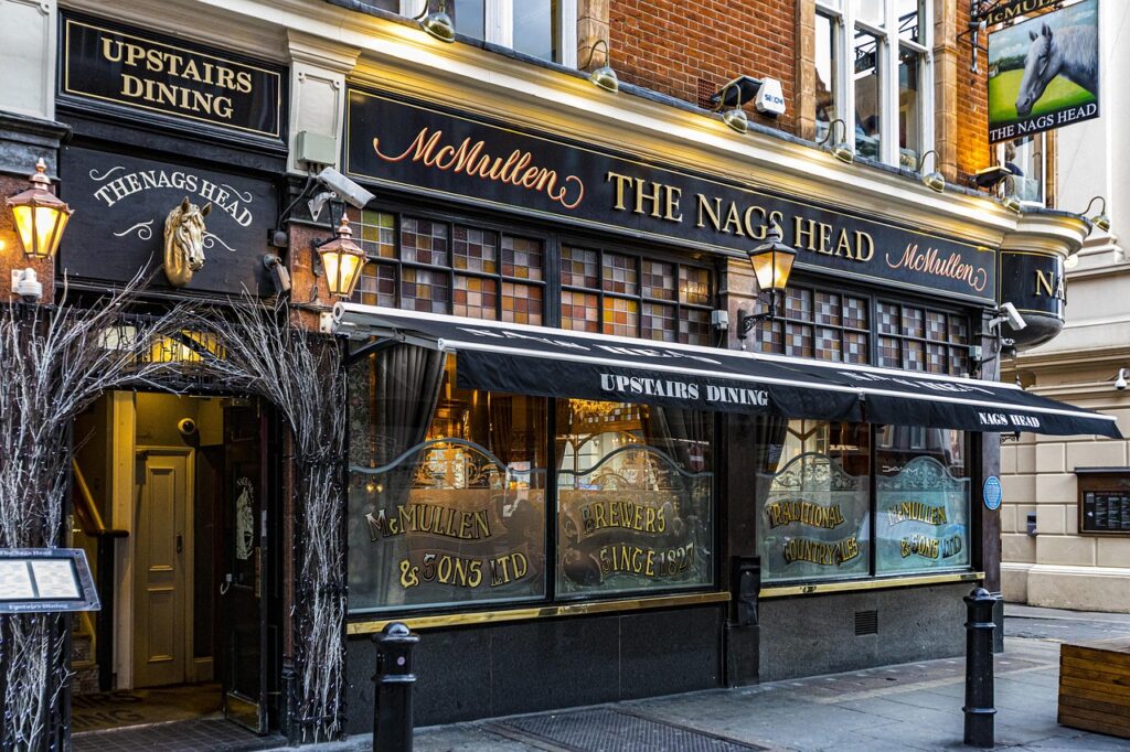 βρετανία-ελάτε-στις-παμπ-ακόμα-και-χωρ-1419591