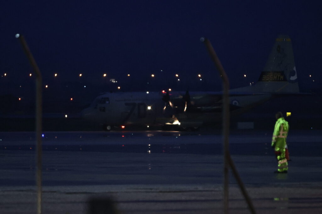 θεσσαλονίκη-στο-μακεδονία-έφτασε-το-c-130-1430355