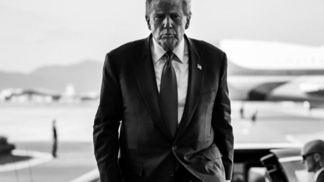 ολισθαίνοντας-διαρκώς-σε-μια-θέση-κομ-1419944