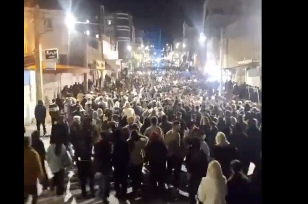 χάος-στο-ιράν-10η-μέρα-κινητοποιήσεων-μ-1420975