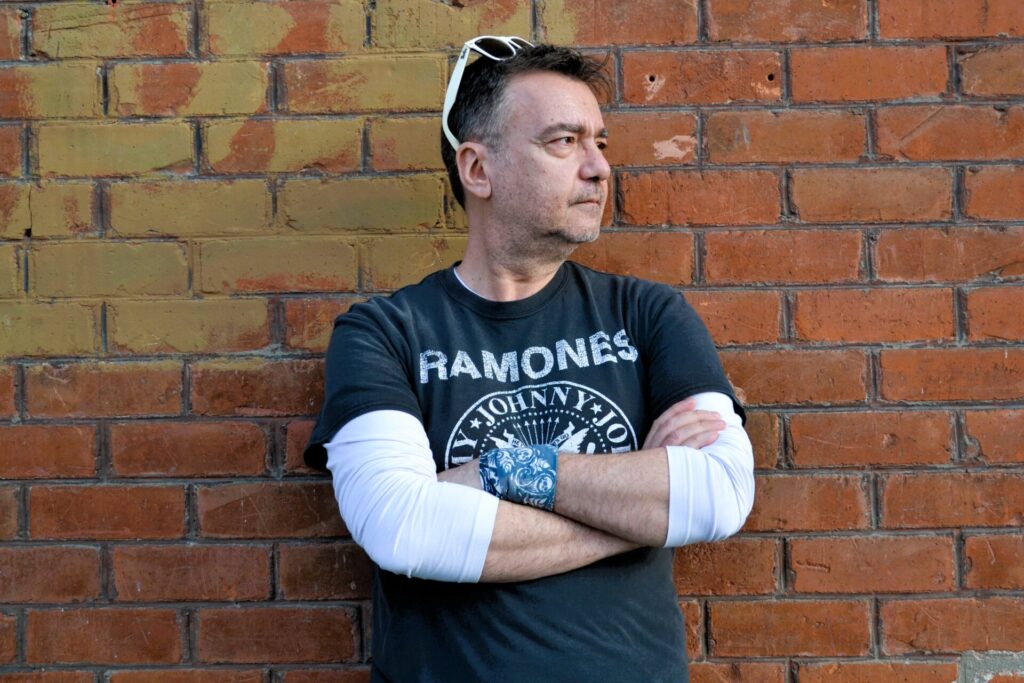 πρόσωπααλλιώς-γρηγόρης-γκουντέλ-1435526