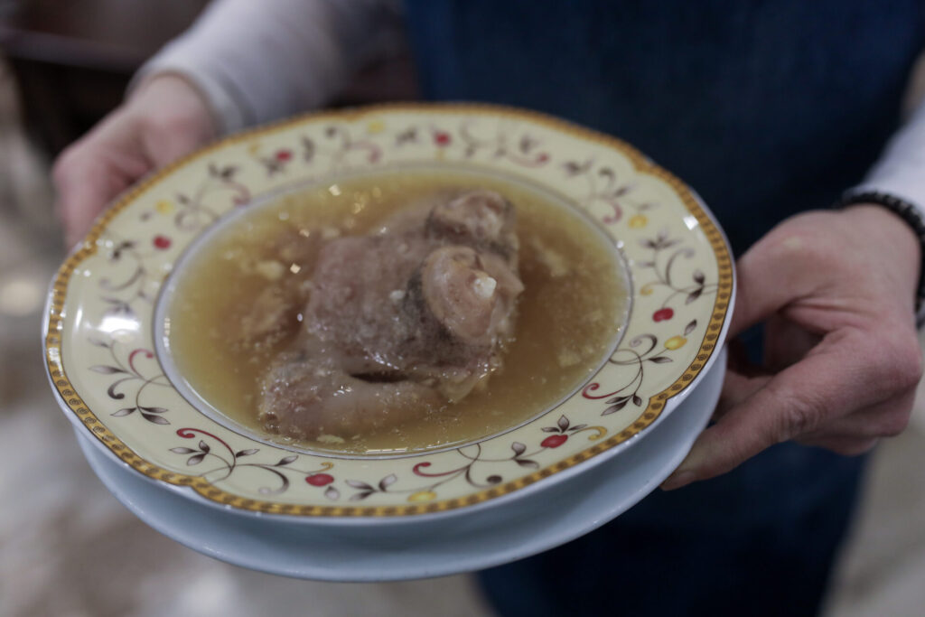 πατσάς-ένα-ακόμα-ένα-αγκάθι-στα-ελληνο-1438591