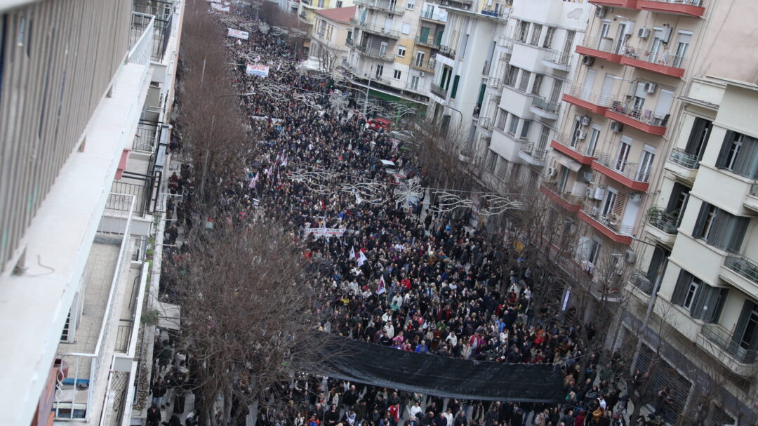 τέμπη-η-θεσσαλονίκη-δεν-ξεχνά-η-ώρα-τ-1441011