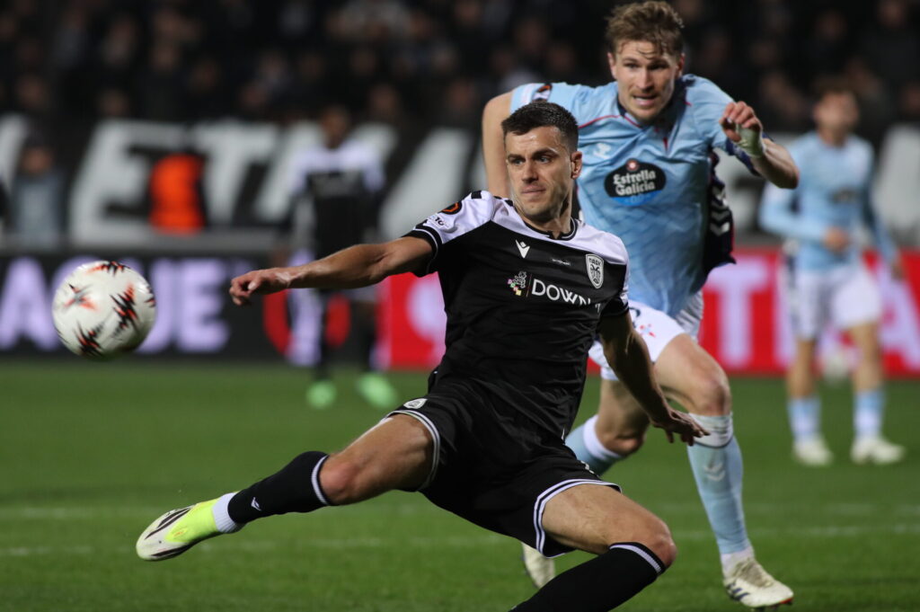 η-ώρα-και-το-ελεύθερο-κανάλι-μετάδοσης-1439671