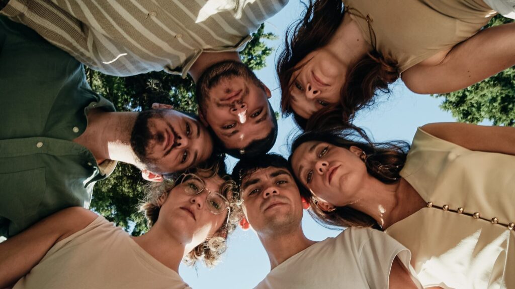 parallaxi-magazine-to-free-press-της-θεσσαλονίκης-1432033