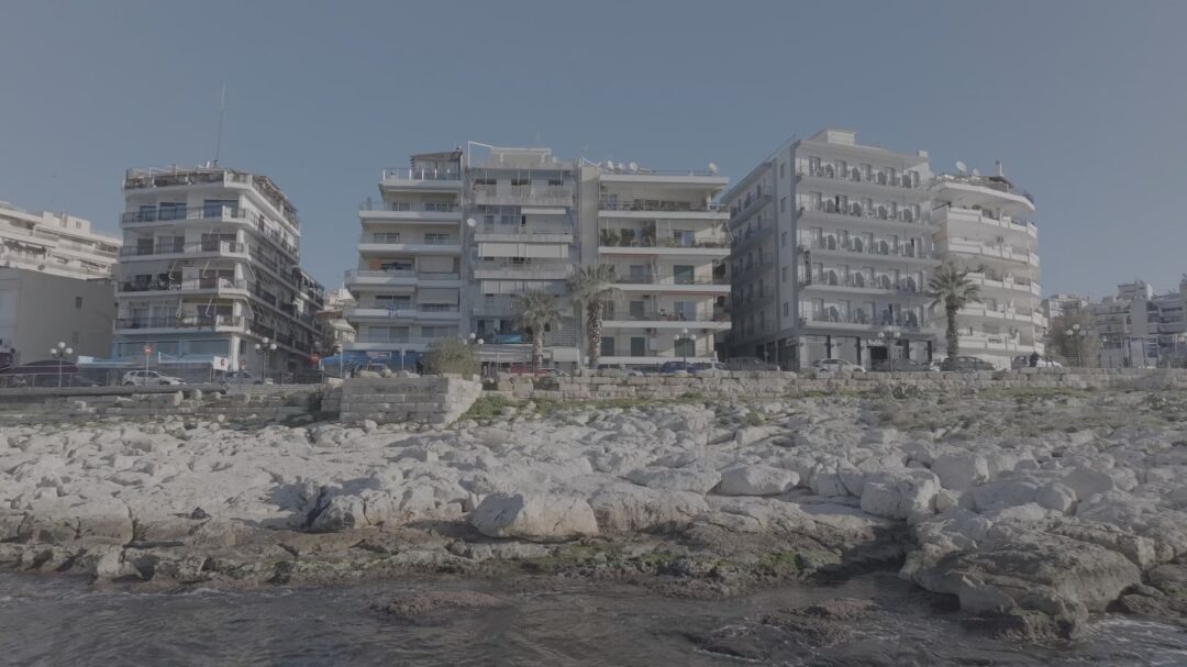 η-δημόσια-ιδιωτική-οικία-9-στροφές-για-1440740