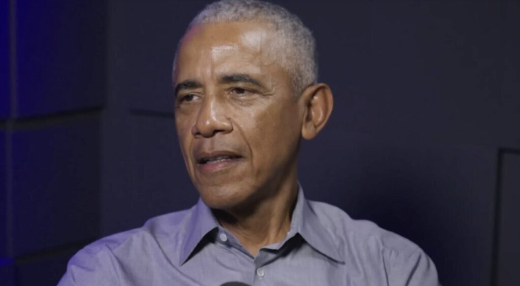 ο-ομπάμα-προσπαθεί-να-μαζέψει-τον-θόρυ-1436330