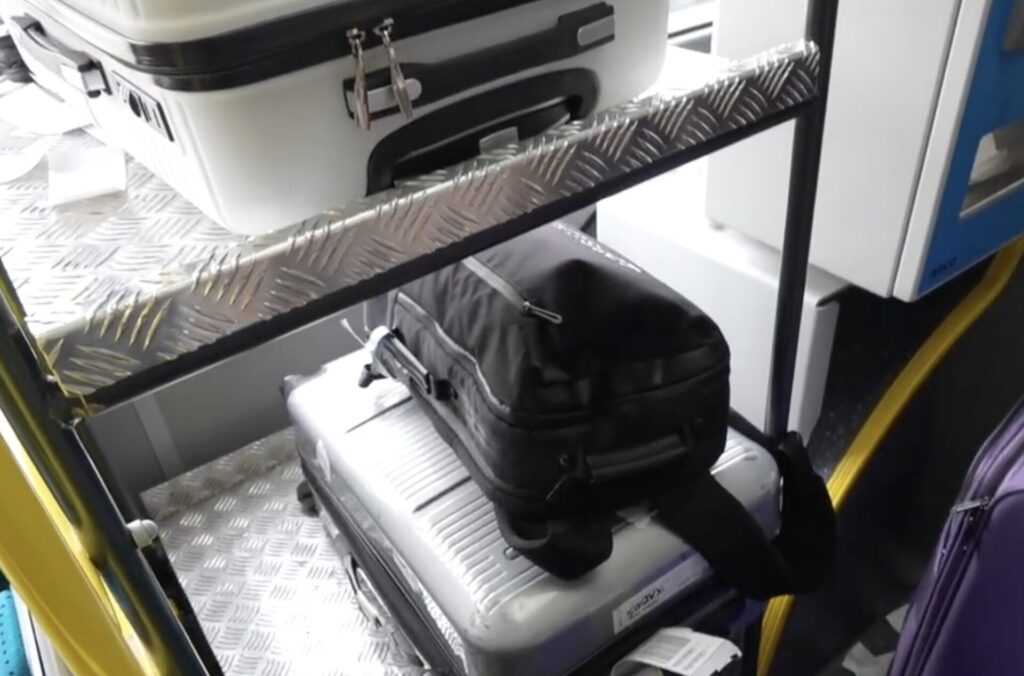 οασθ-νέες-μπαγκαζιέρες-στις-δύο-γραμμ-1437412