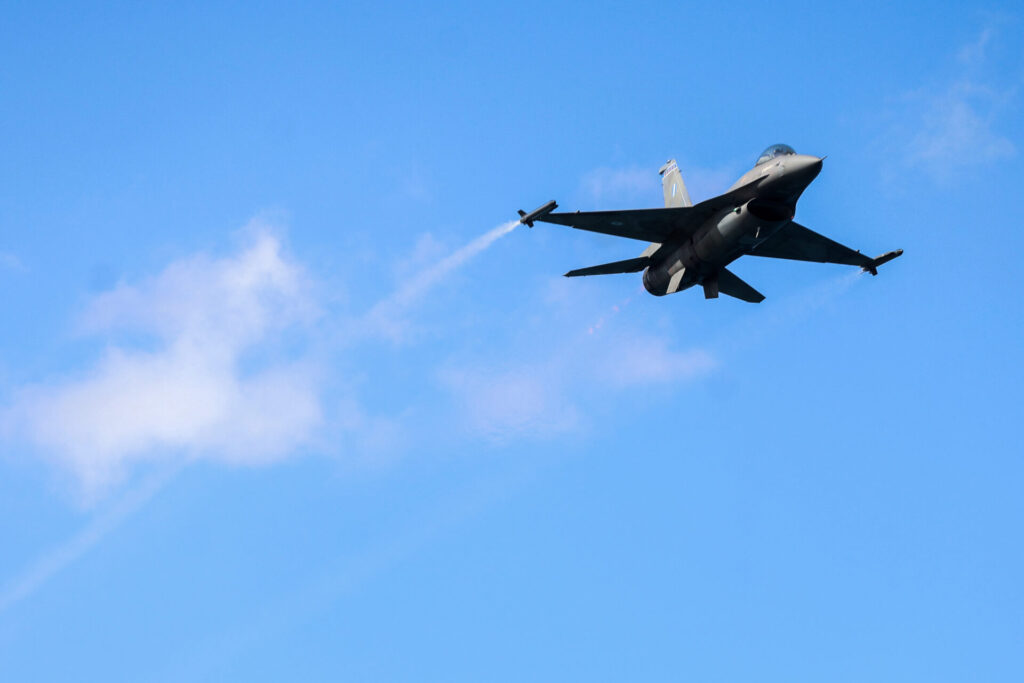 parallaxi-magazine-to-free-press-της-θεσσαλονίκης-1443110