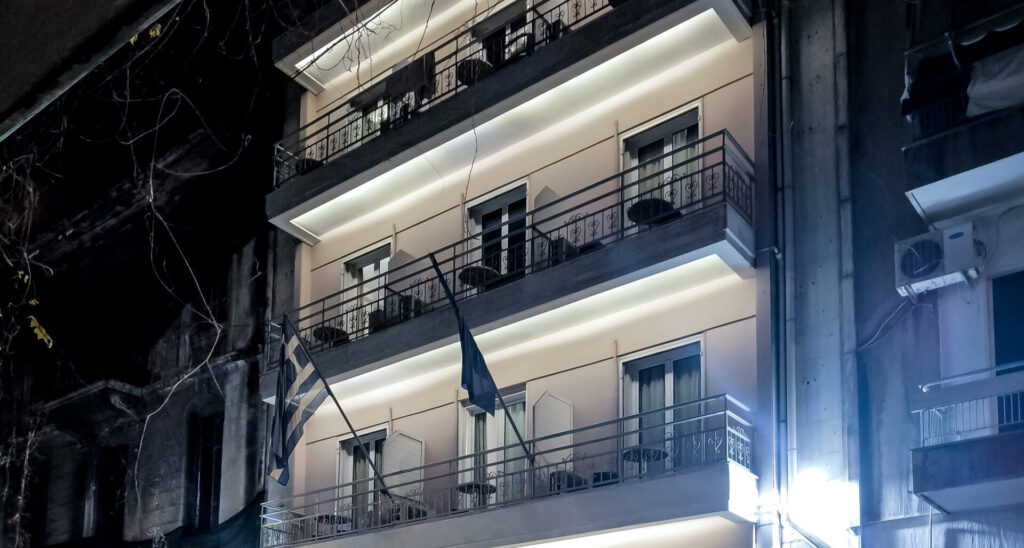 τραγωδία-στα-εξάρχεια-νεκρός-15χρονος-γ-1443916