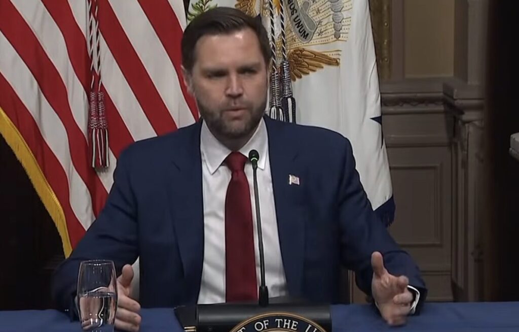 ο-τζει-ντι-βανς-επικεφαλής-σε-πιθανές-ε-1452893