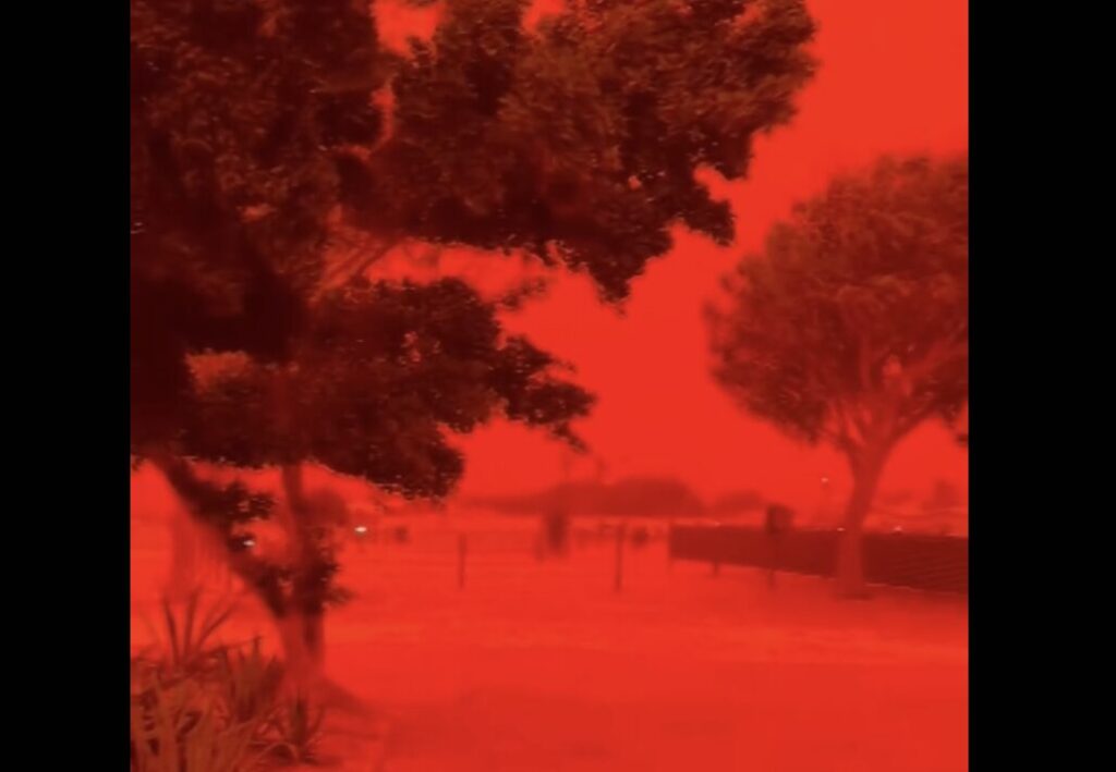 κοκκίνισε-ο-ουρανός-στην-αυστραλία-η-1453572