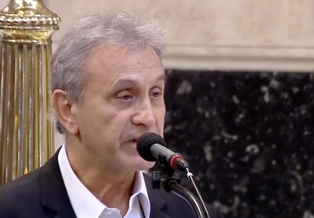 νταλάρας-για-μαρινέλλα-για-μένα-πέθα-1454145