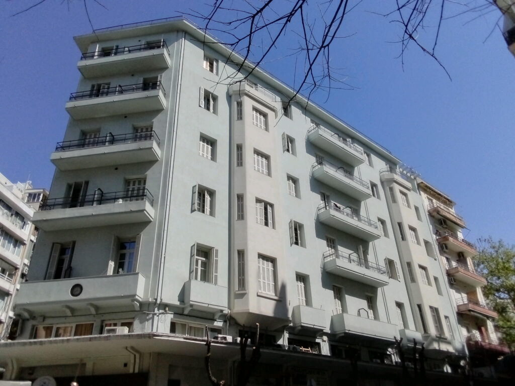 parallaxi-magazine-to-free-press-της-θεσσαλονίκης-1457726