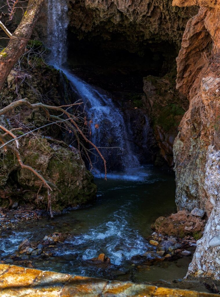 parallaxi-magazine-to-free-press-της-θεσσαλονίκης-1466685