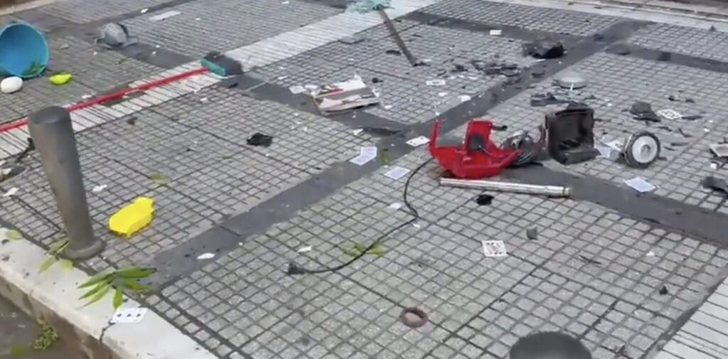 parallaxi-magazine-to-free-press-της-θεσσαλονίκης-1468040