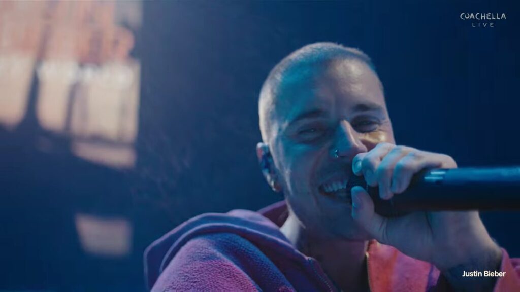 ο-τζάστιν-μπίμπερ-έπαιξε-τα-τραγούδια-1460443