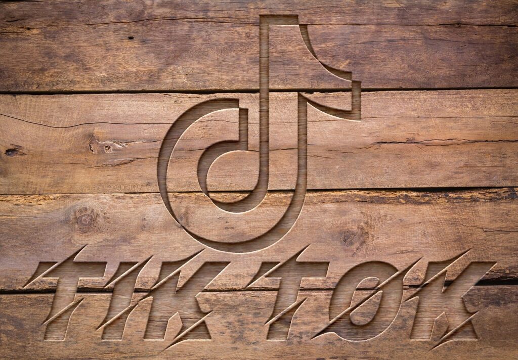 ινδονησία-δημόσιος-ραβδισμός-για-νεα-1491958