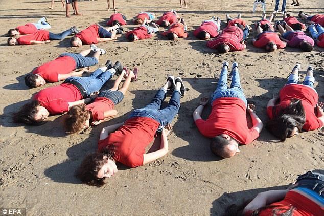 2C15210200000578-3227703-image-a-5_1441809354292