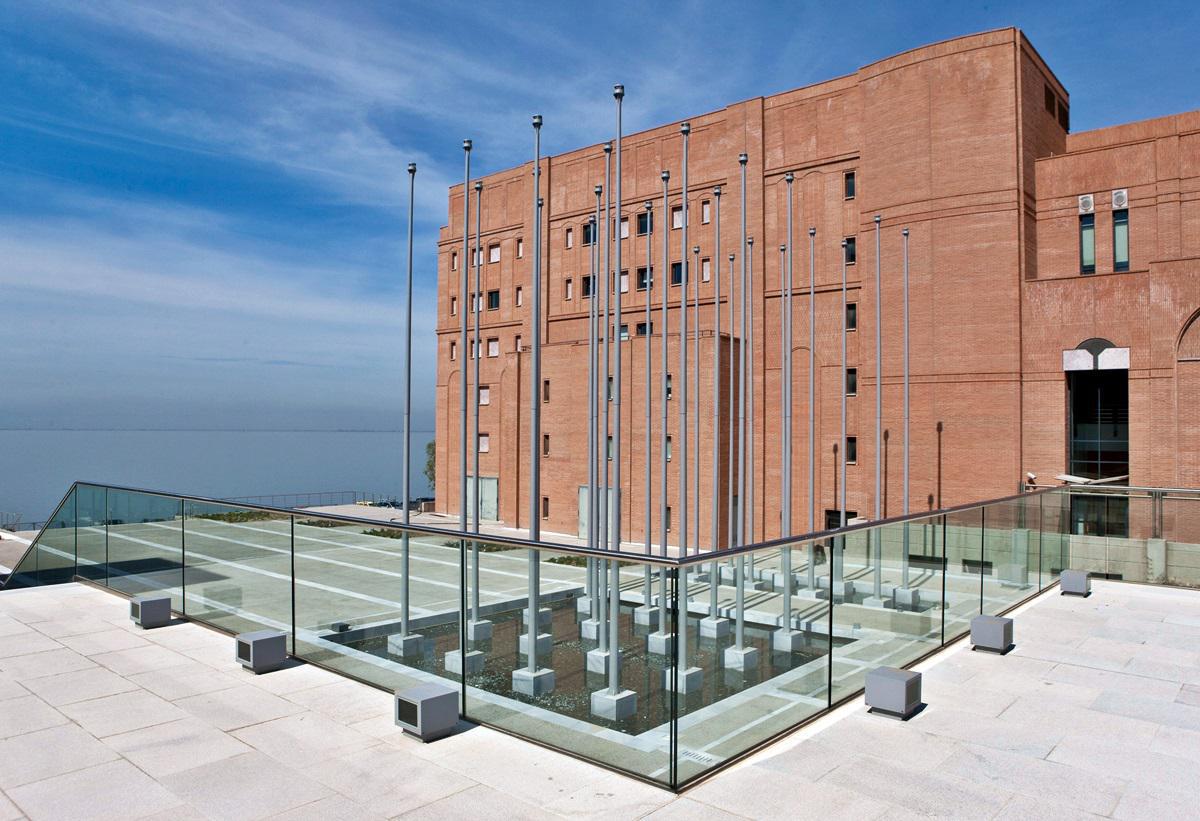 F004 Μέγαρο Μουσικής