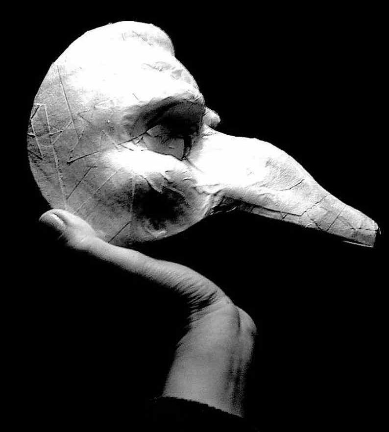 LOGO Skull of Yorick Productions