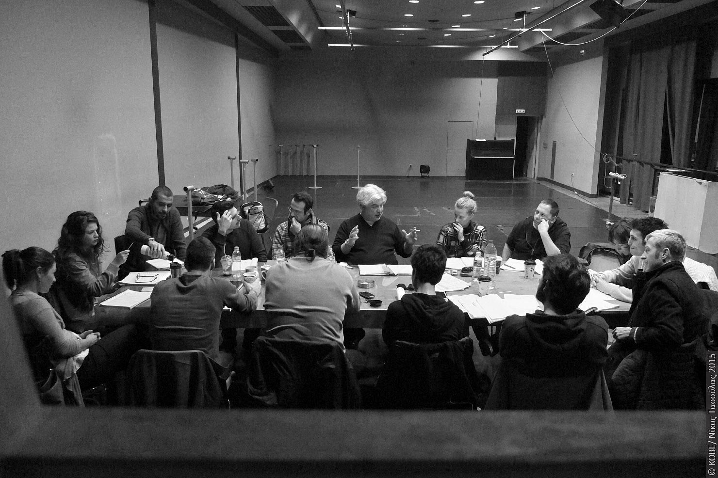 Óêçíïèåóßá: Óôáýñïò Ôóáêßñçò