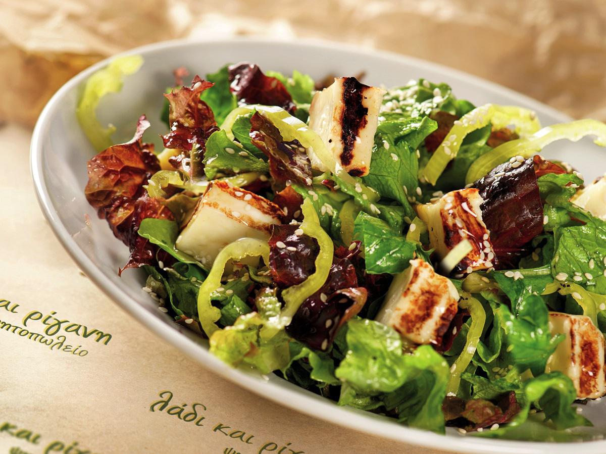Salata haloumi