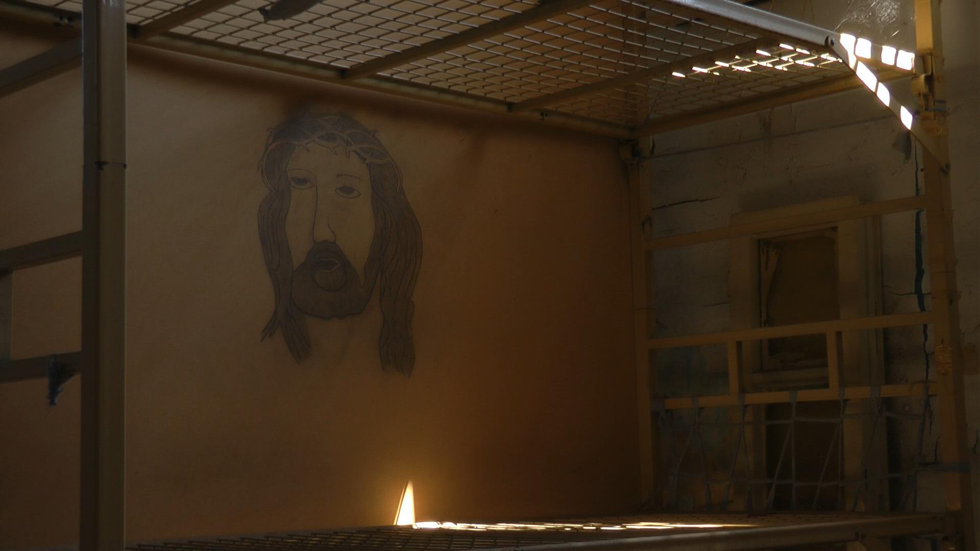 Silent Witness_2-p1b7sfi883ed8ocu16f42p919on