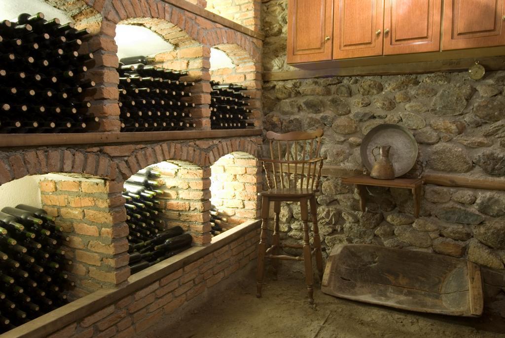 WINE_CELLAR