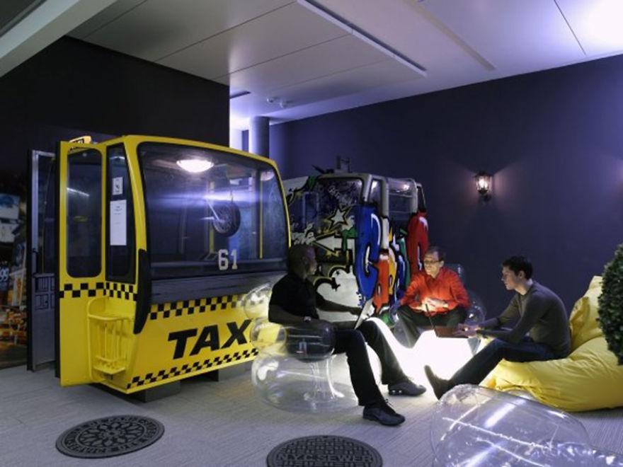 Zurich-Work-Place-2-Inside-Google__880