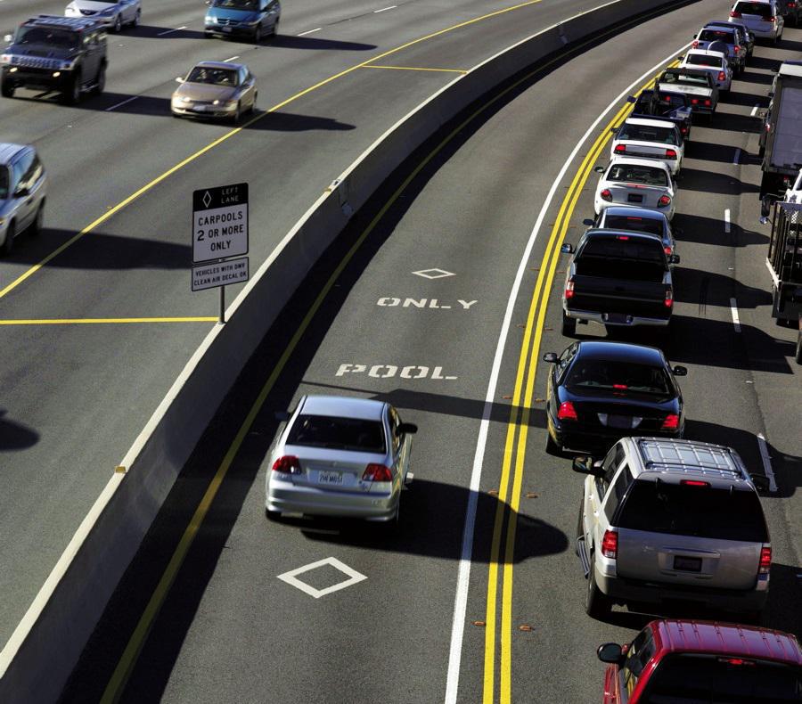 Solo drivers of the natural gas-powered Civic GX in California and numerous other states qualify for High-Occupancy Vehicle (HOV) lane access.