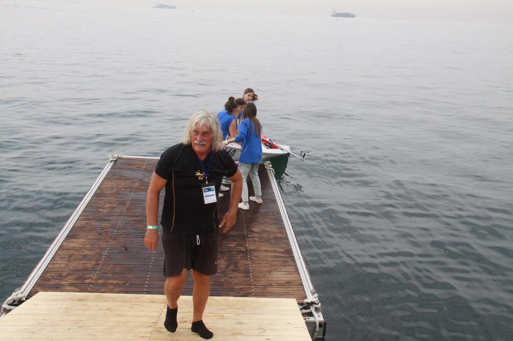 img_3956_resize.jpg img_3956_resize.jpg